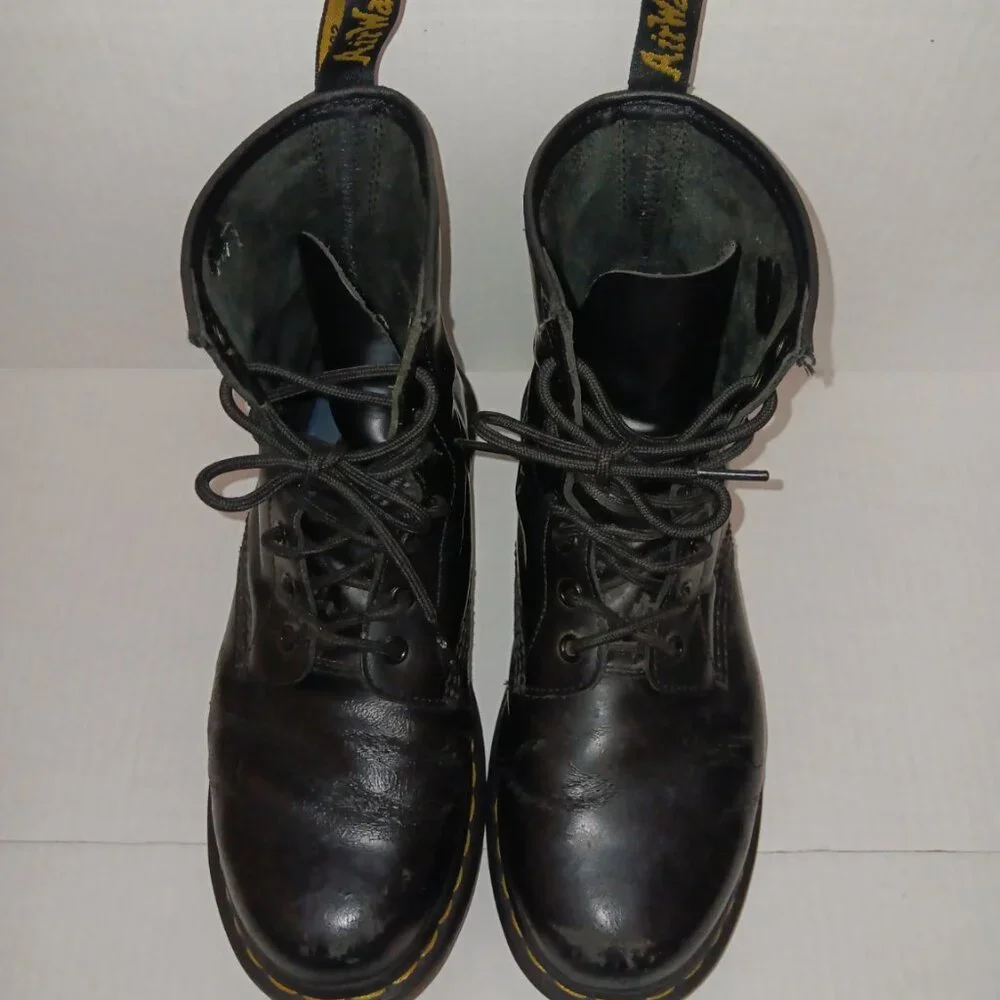 DR. MARTENS  WOMEN'S LACE-UP BOOTS - Picture 9 of 12